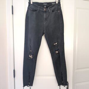 Judy Blue Women's 11/30 Skinny Fit Black Jeans Leopard Patch Destroyed Denim Raw